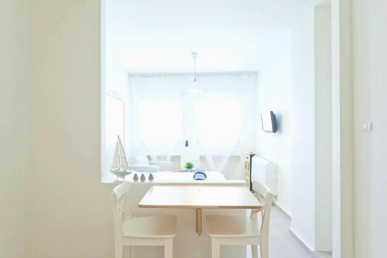 Royal Sea Studio Netanja Buitenkant foto